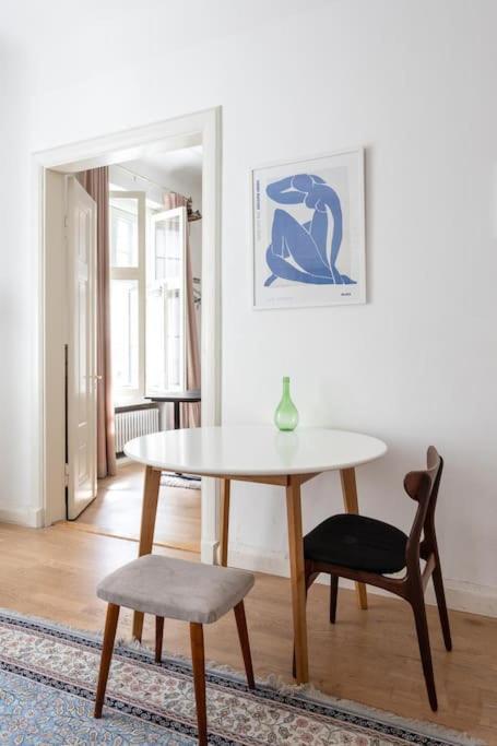 Apartment 2 Bedroom 2 Full Bathroom Executive *